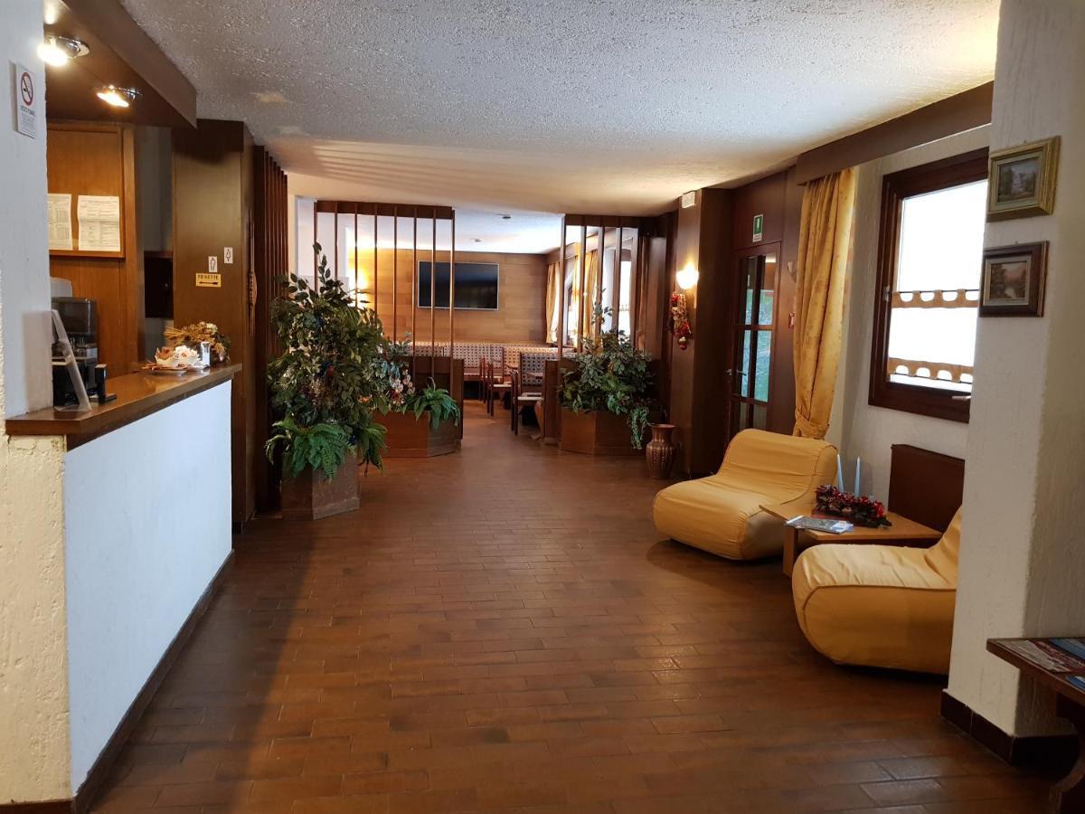 Hotel Alle Tre Baite Santa Caterina di Valfurva Exterior foto