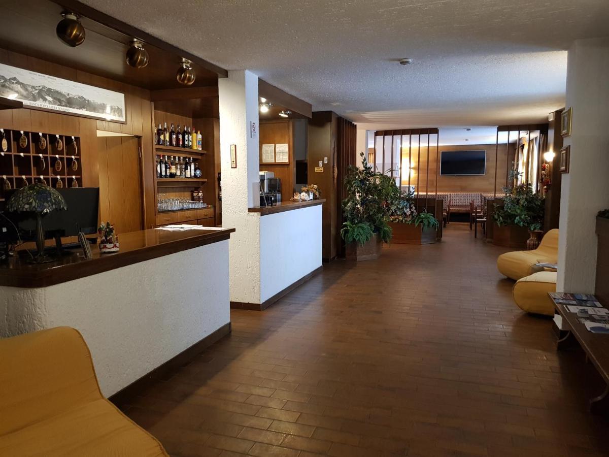 Hotel Alle Tre Baite Santa Caterina di Valfurva Exterior foto